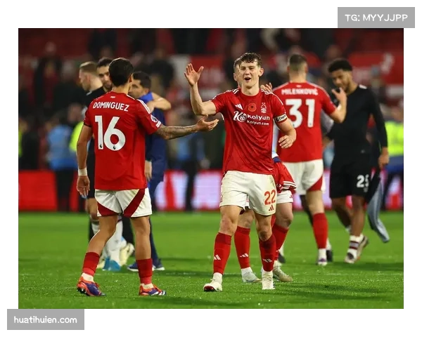 诺丁汉森林本赛季首回合3-0客胜利物浦，创下赛季最大冷门